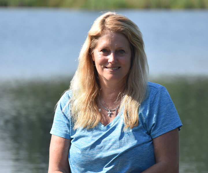 Headshot of Lisa Volgenau
